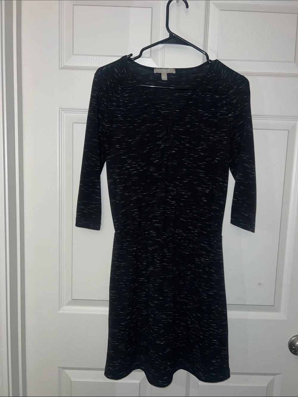 Banana Republic Black with White Fleck Long-Sleeve V-Neck Dress